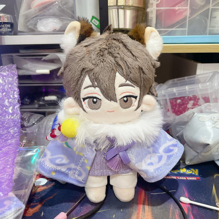 初版 (模特：伊拾穗)